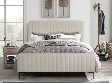Clarissa Bed - Double 4ft 6in