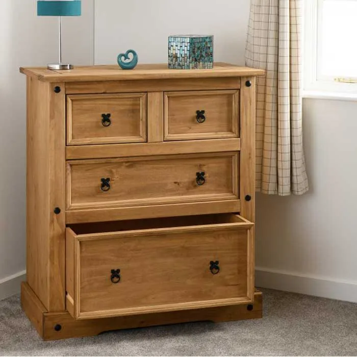 Corona 2+2 Chest