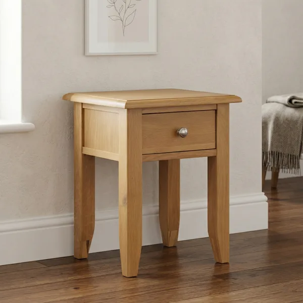 Kilkenny Oak Lamp table