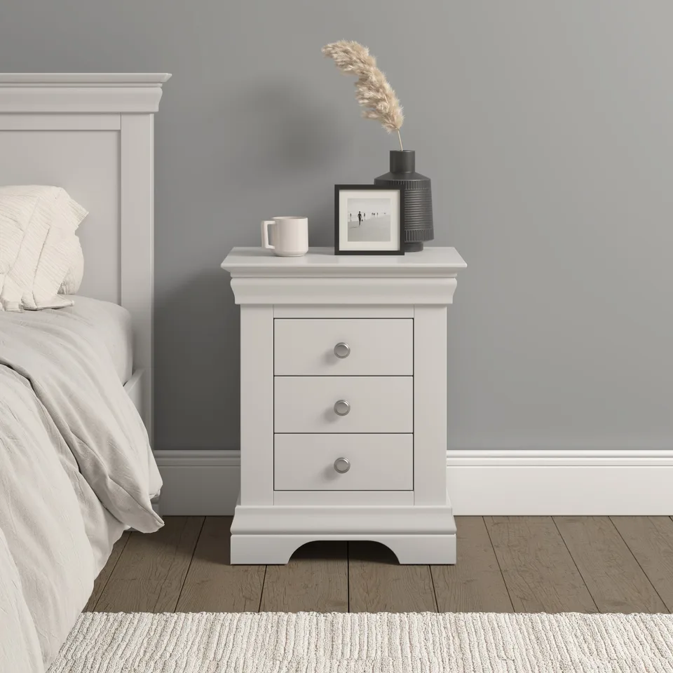 Bordeaux 3 Drawer Bedside - Ivory