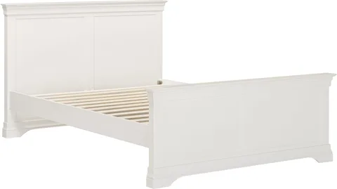 Bordeaux 4'6" High End Bed - Ivory