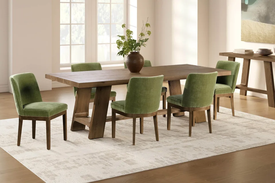 Massimo Dining Table - 1900 / Cashew