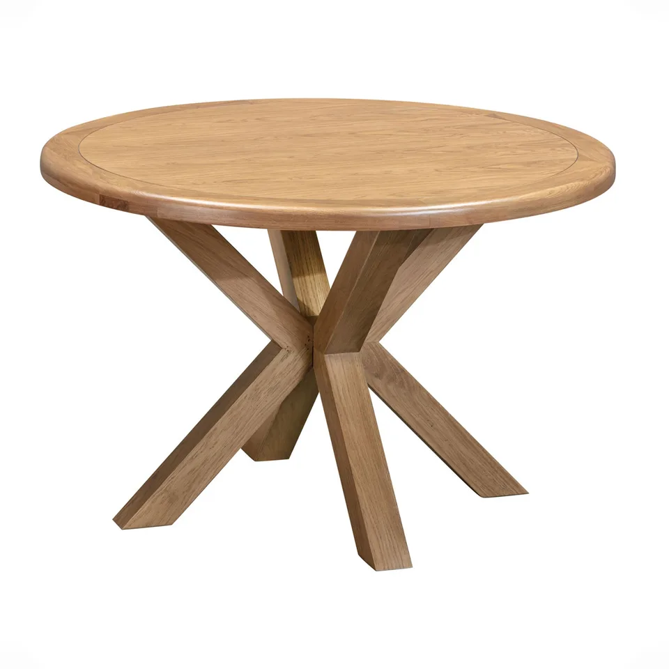 Balmoral Home Chatsworth Round Dining Table - Rustic Oak